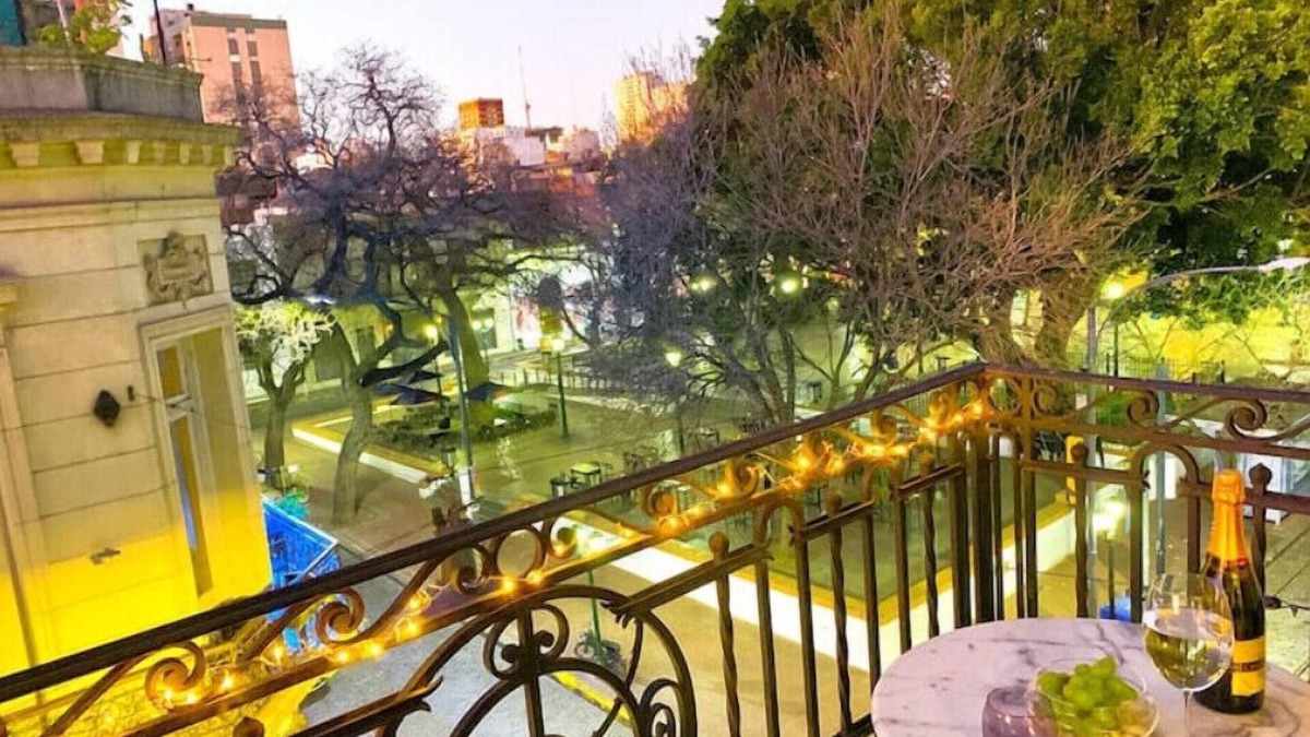 San Telmo Condo | Unique penthouse! Plaza Dorrego San Telmo