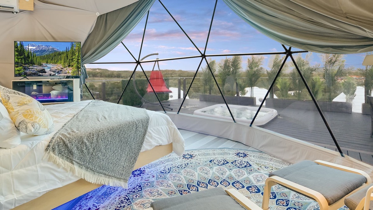 Lago Vista Resort | Unique & Plush Eco-Glamping Resort in TX Hill country!