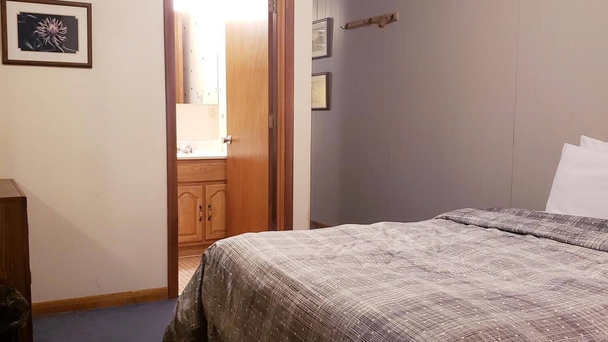 Ironwood Apartment | Unique, Private guestroom inside the Lodge at North Ironwood Acres resort with TWO QUEEN beds and two small bathrooms. DOG FRIENDLY!
