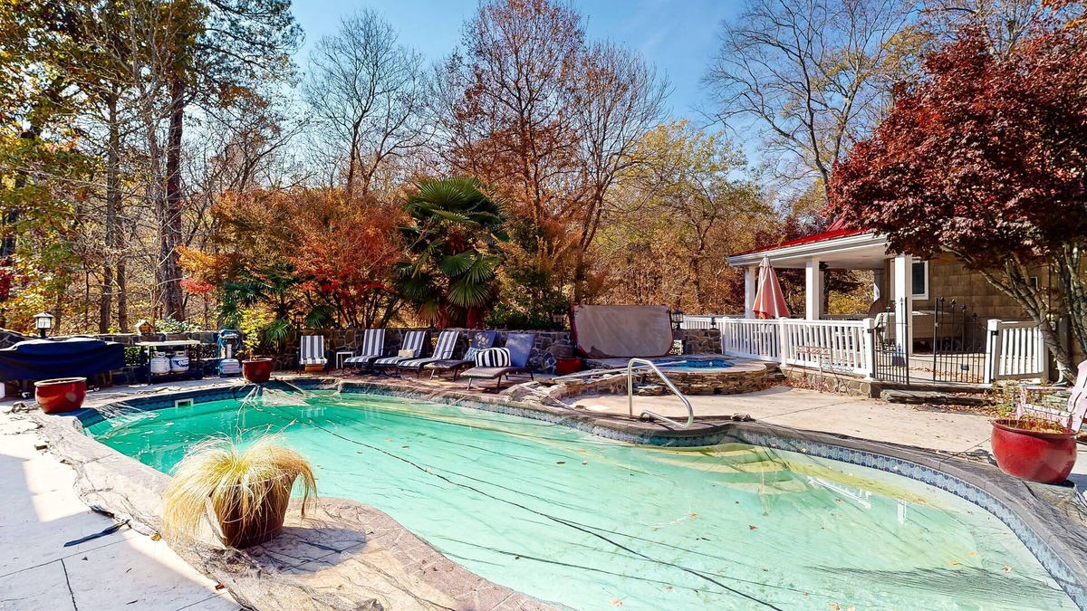 Chester County House | Unique riverfront studio with pool, hot tub, W/D access, grill & AC