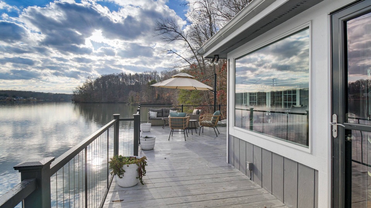 Gladehill House | Unique Smith Mountain Lake Home Over Water w/ Dock