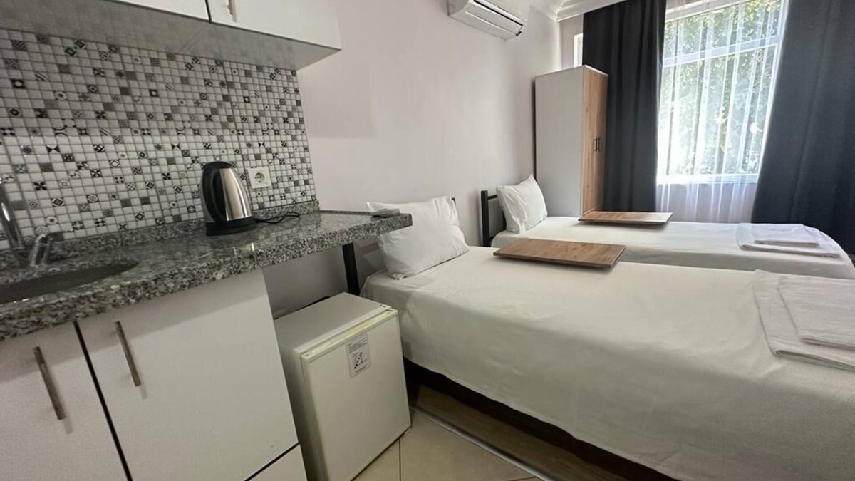 Ortakoy Apartment | Unique spaciousness in a historical location 1-4 person hostel - Room 1