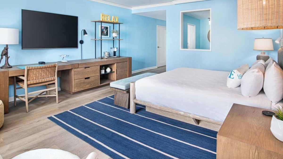 East Village Hotel | Unique Stay in a Room with Themed Decor & Downtown Proximity