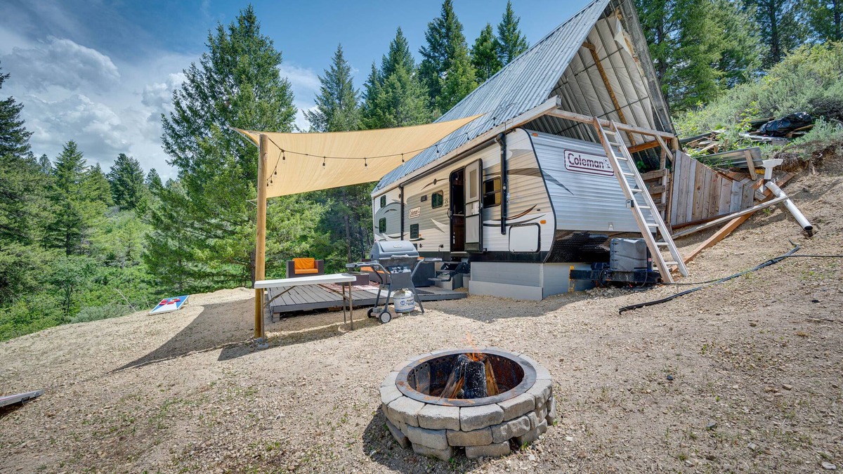 Boise Cabin | Unique Stay: Remote Boise Camper w/ Mountain Views