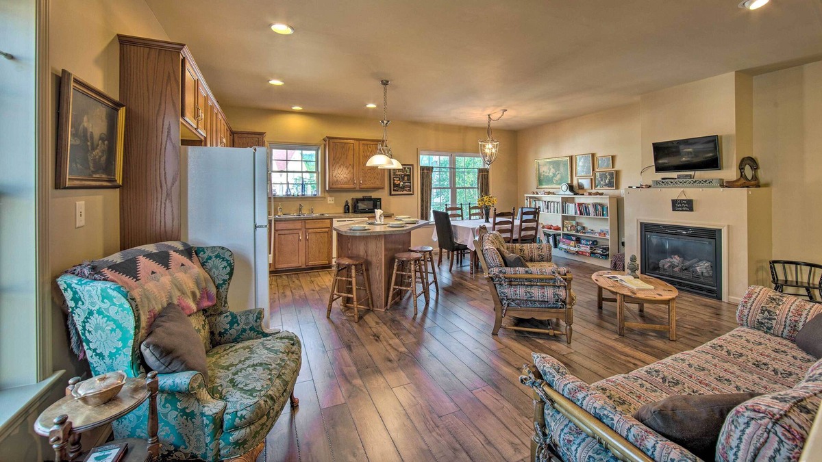 Adamstown House | Unique Townhouse in Bavarian-Style Neighborhood!