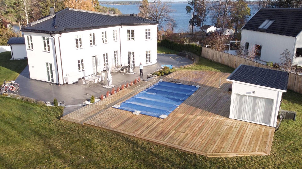 Ytterbystrand Villa | Unique villa in the heart of the archipelago on Resarö, neighboring Vaxholm