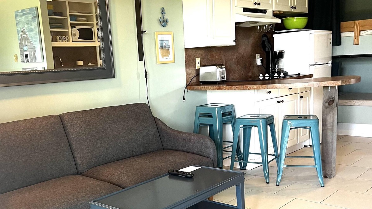 North Truro Condo | Unit #11 - Ground floor efficiency studio with AC