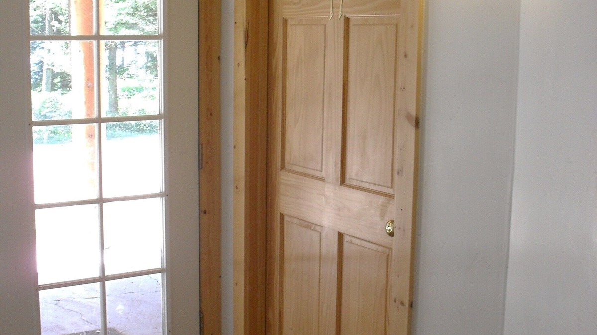 Island Park House | Unit 17 Jetted Tub Suite yards from Henry's Lake , 15 minutes to Yellowstone