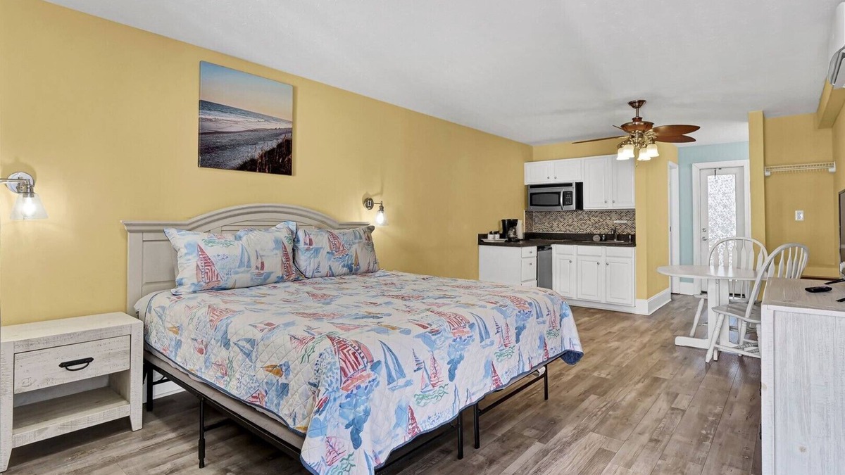 Surf City Hotel | Unit 205SD at Tiffany's Motel