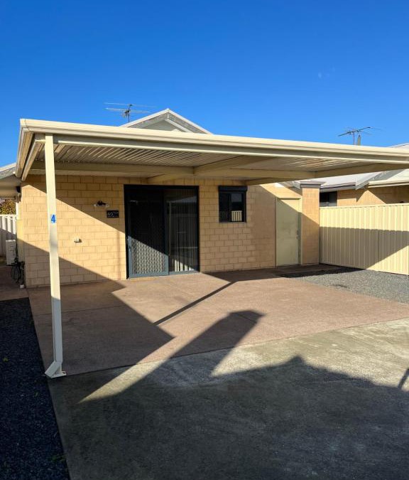 Carey Park House | Unit 4 3 Mouarn St Carey Park
