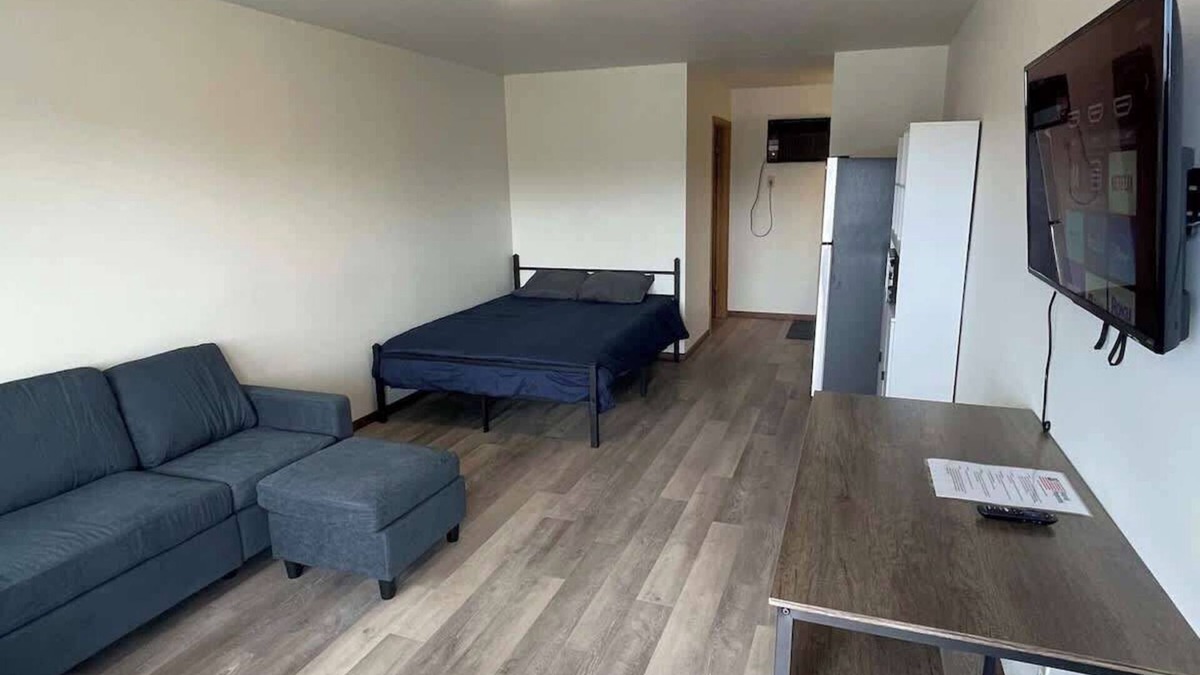 Wisconsin Dells Apartment | Unit 4 - Stand Rock Studios