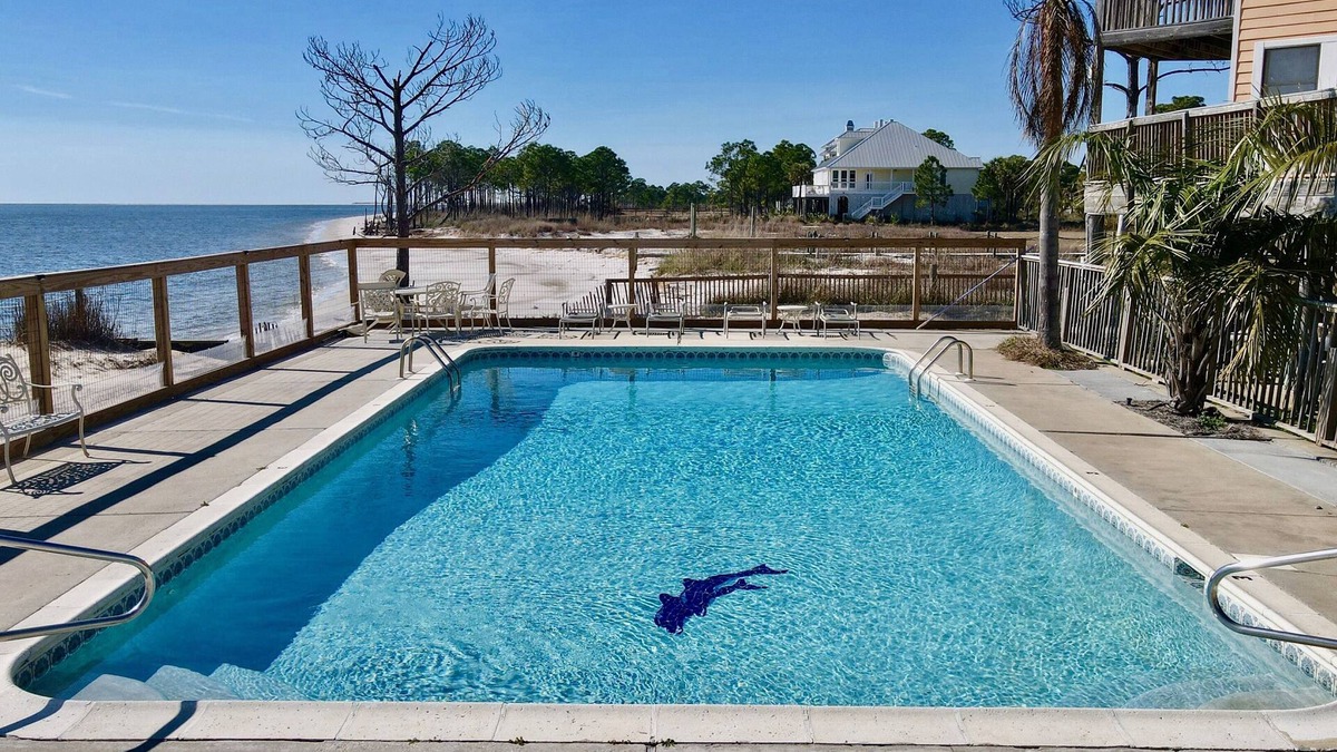 Dauphin Island House | Unit 6G | Townhome on the East End with beach access