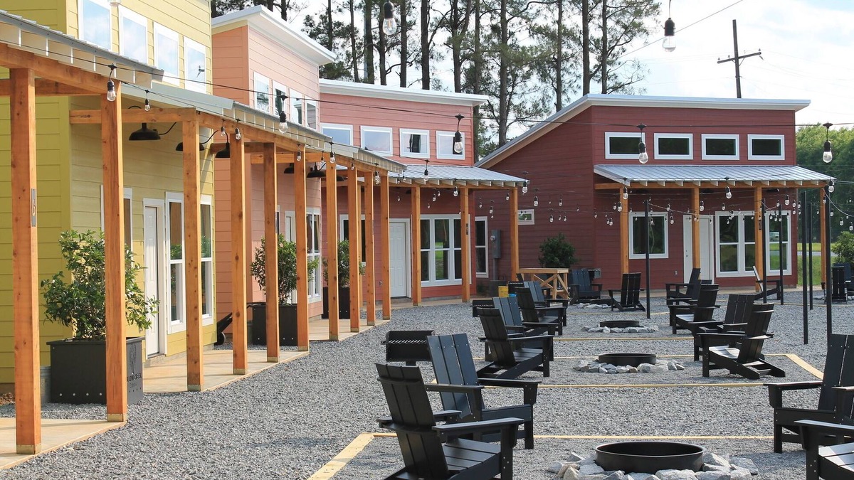 Sterlington Cabin | Unit 7 Willow Creek Cabins