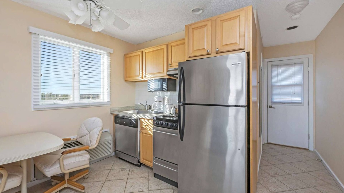Napeague Apartment | Unit 823 - Ocean Colony Beach and Tennis Club