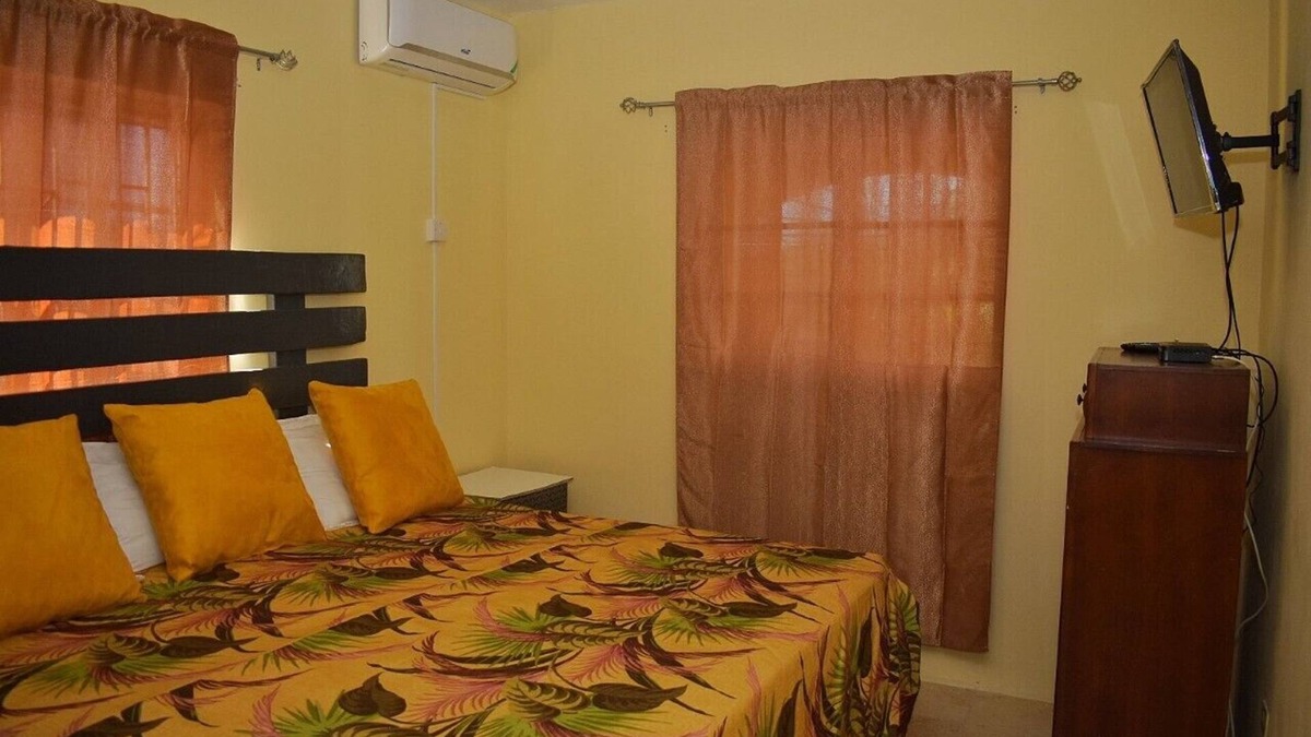 Montego Bay Apartment | Unity Villa