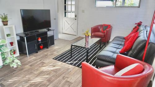 Lower Avenues House | University Stay-near U Of U, Hospitals, Downtown
