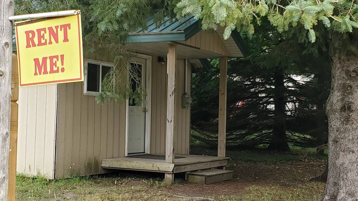 Shingleton House | Unlace Your Boots Here!