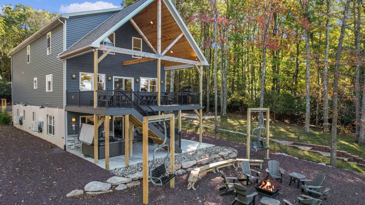Lake Harmony House | Unmatched Luxury: Brand New 9BR,7BA, Elevator, Sleeps 30. Direct Lake Access