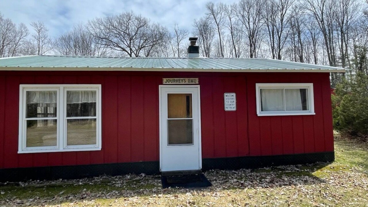 Gleason Cabin | Unplug from it all at a lovely 2-bedroom cabin nestled in the woods!