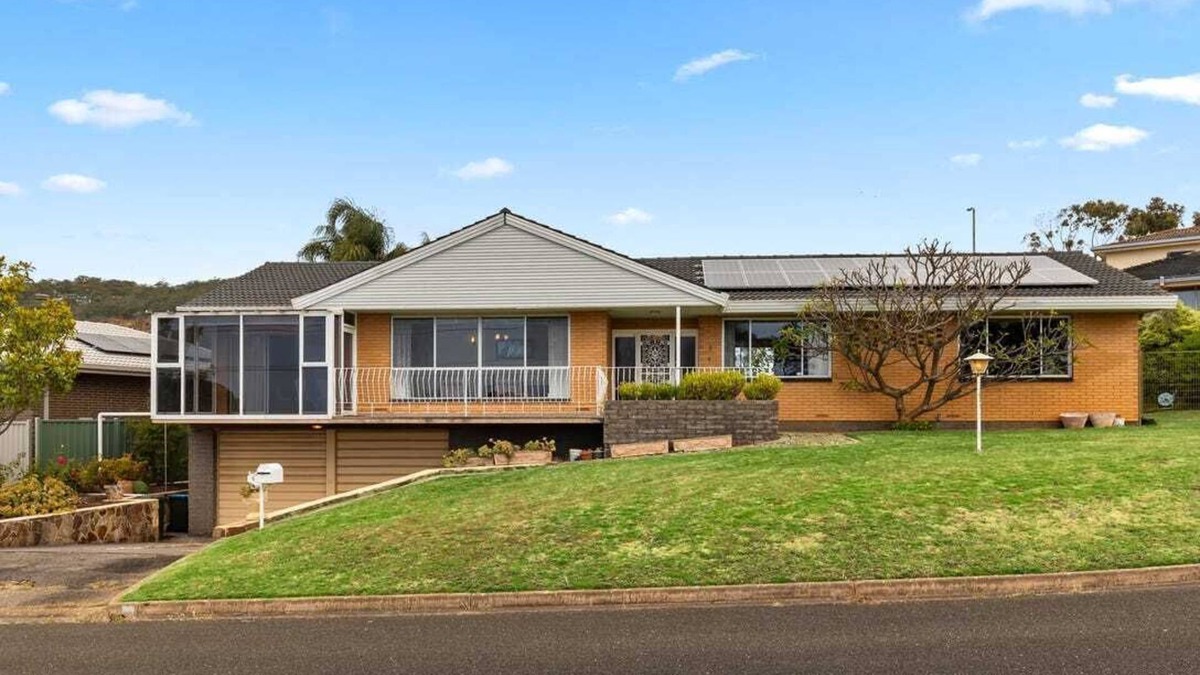 Panorama House | Unrivalled Views With Family Convenience