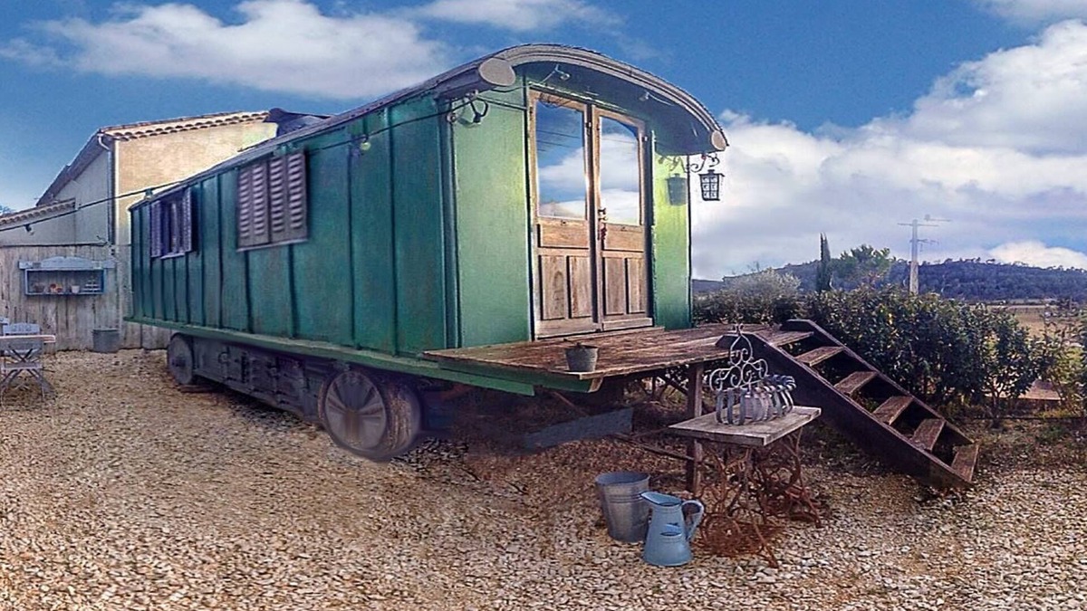Saint-Just-et-Vacquieres Cabin | Unusual night in an authentic gypsy caravan overlooking the Cévennes mountains