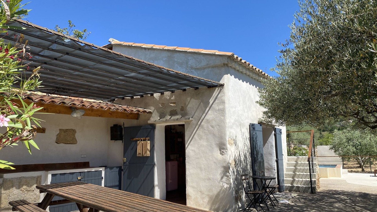 Roquevaire Cabin | Unusual cottage in the heart of Provence, Lascours