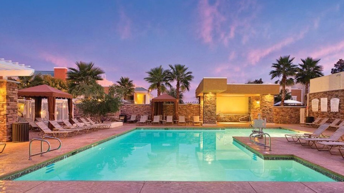 Las Vegas Condo | Unveil the Desert Oasis in Our Private Condo Resort ~ Special Offer Now!