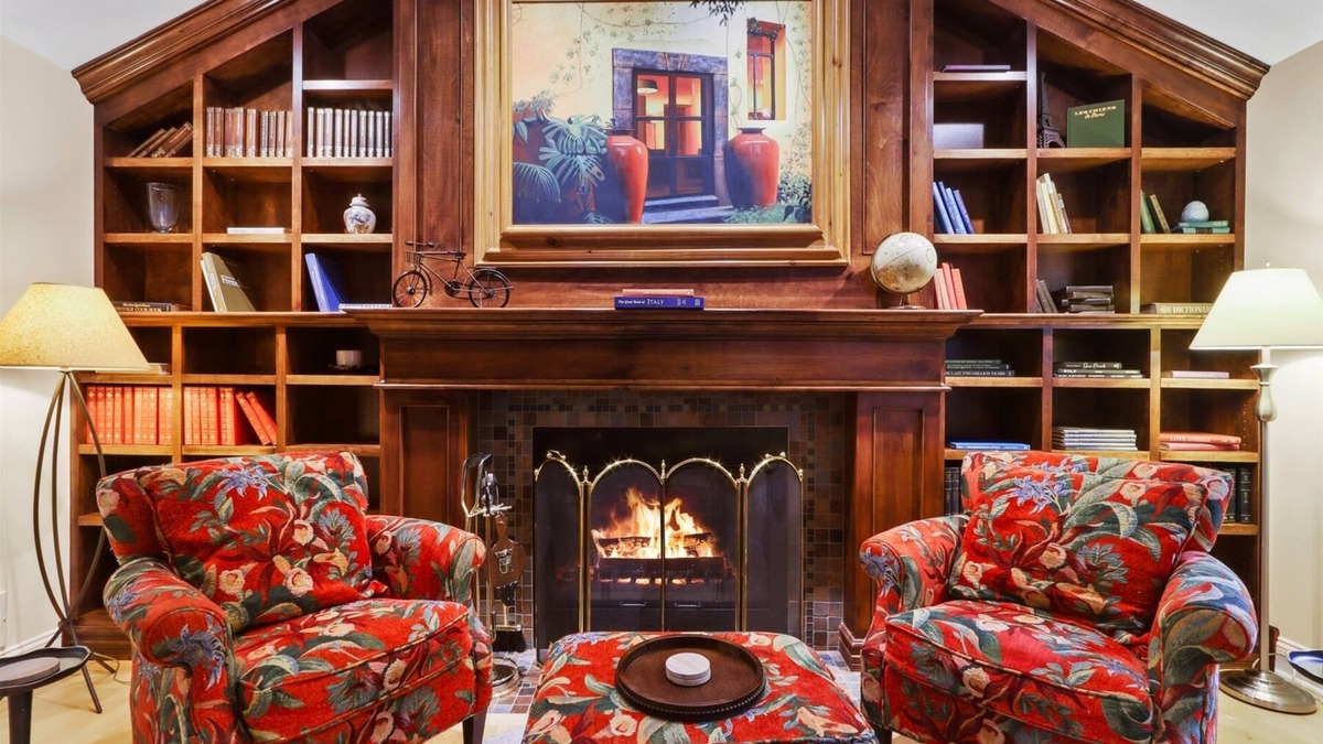 Fontana House | Unwind at the Novel Nest in Abbey Springs