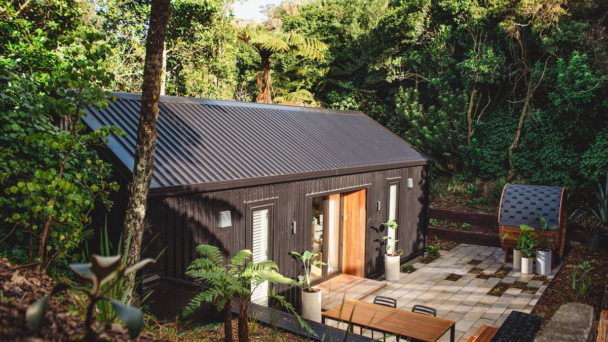 Wellington House | Unwind in an urban oasis w/sauna & garden views
