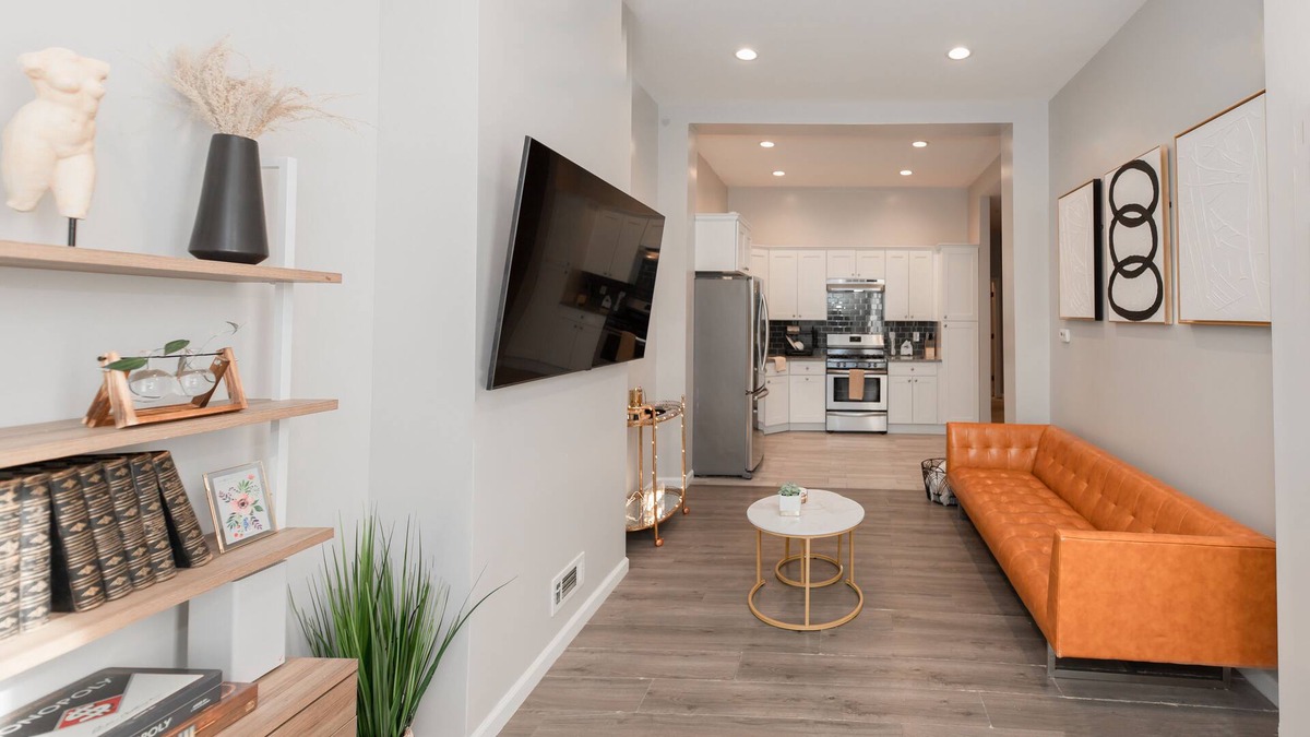McGinley Square House | Unwind in Unmatched Comfort: Your Dream Getaway Awaits with Vrbo Exquisite Stay!