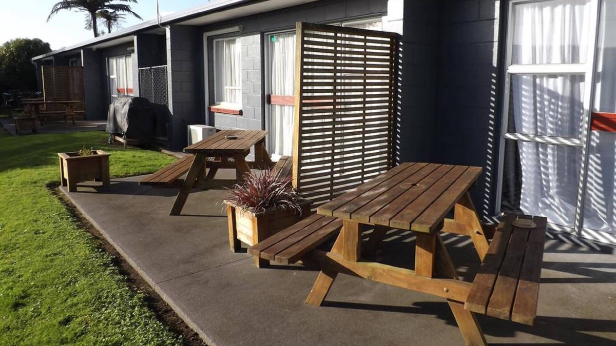 Stratford Apartment | Unwind @ Taranaki Relaxing Eco Suite