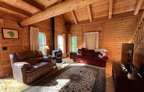 Wetmore House | UP Badger Den