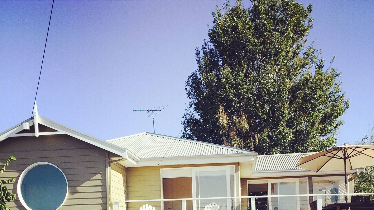 Portarlington House | Up on the Hill Portarlington