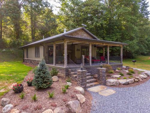 Linville House | Up the Creek