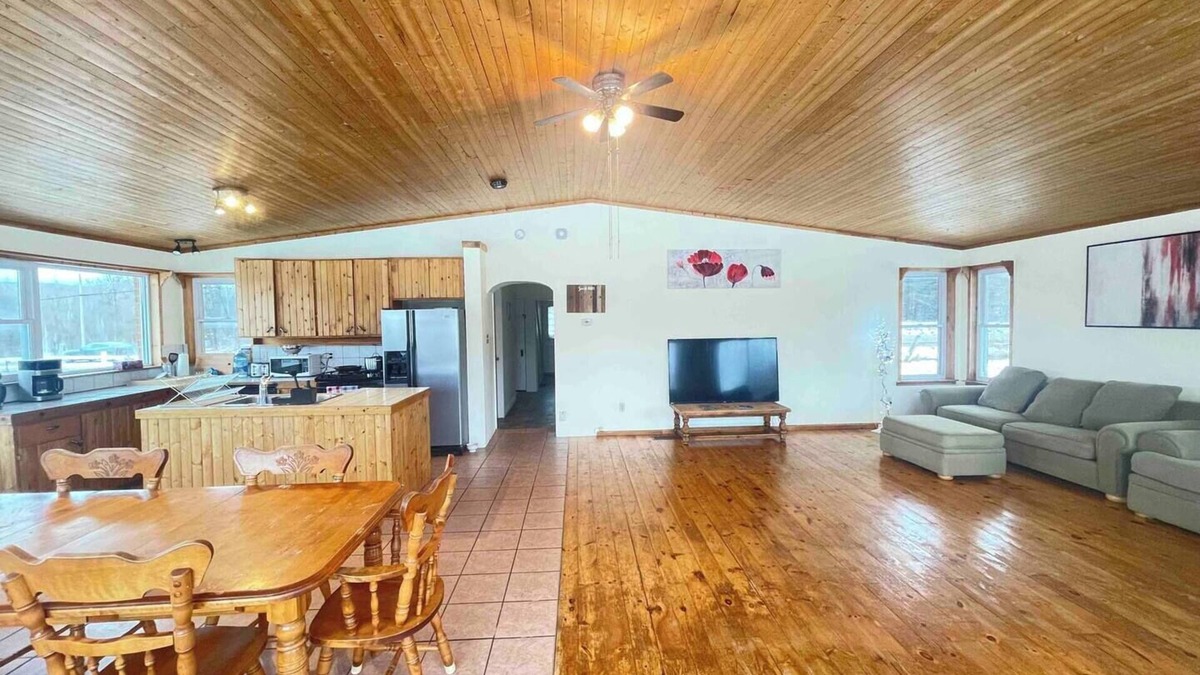 Victoria Harbour House | Up to 40% SALE Near-Skiing-Mount Gorgeous Cottage