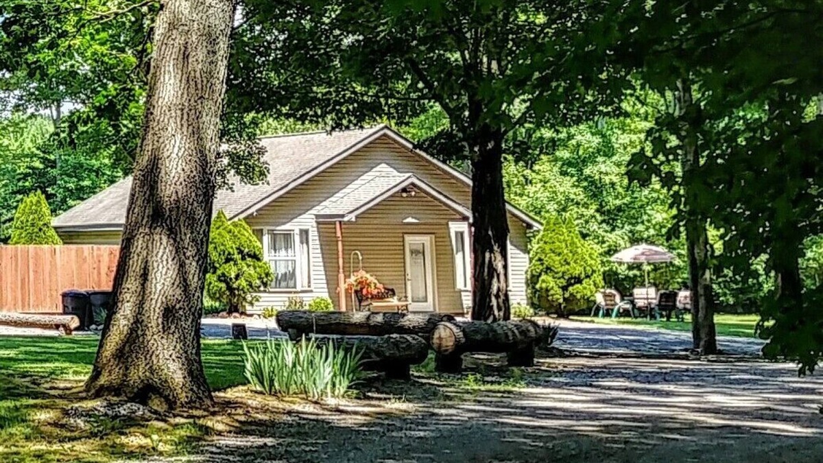 Whittaker House | UPDATED 2024 Furnished Guest House near Ann Arbor with beautiful views of pond.