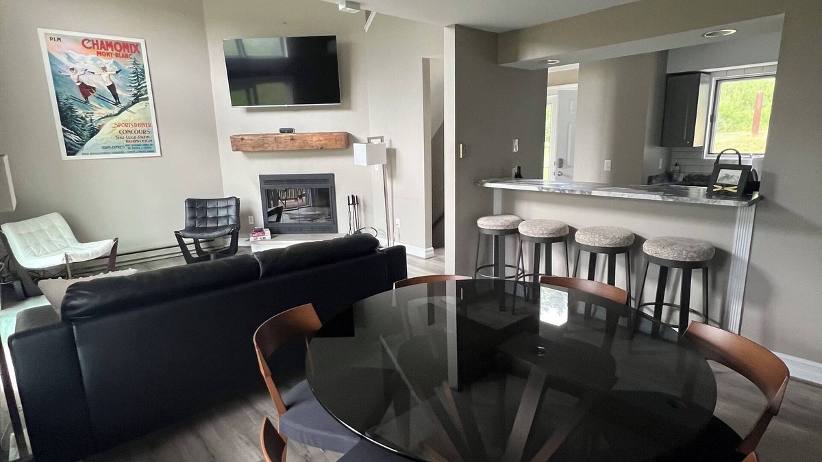 Ellicottville Condo | UPDATED 3 bed/2 bath Condo in Ellicottville NY across from Holiday Valley