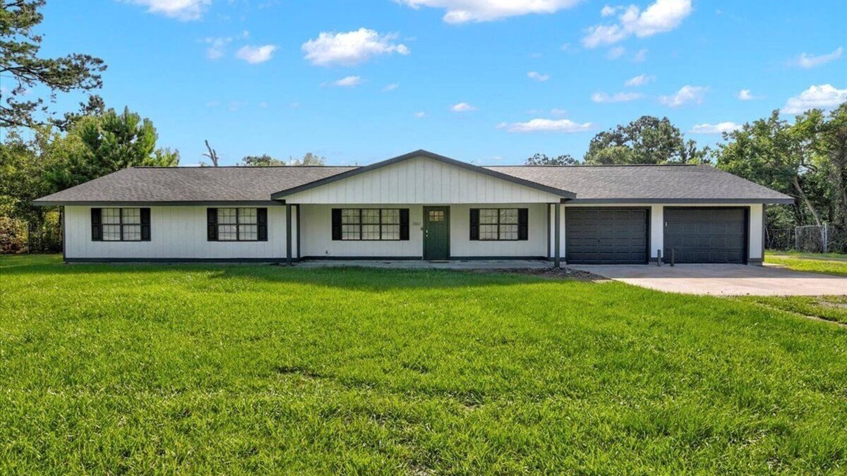 Lakeview Jefferson County House | Updated 4 bedroom home in Oragnefield