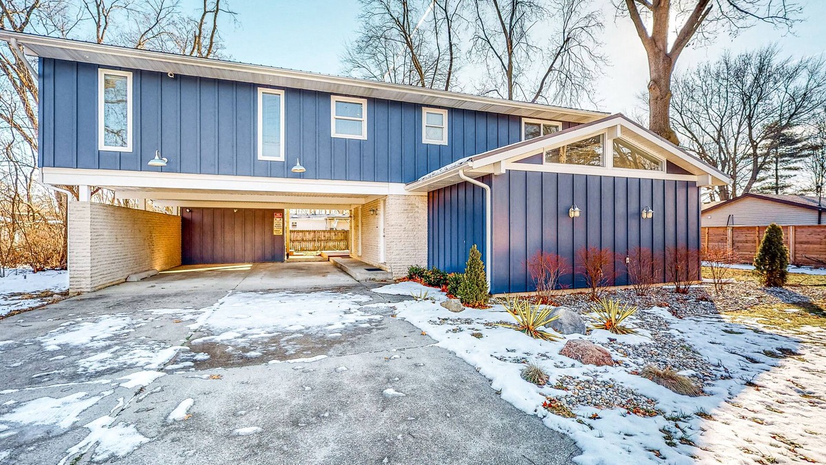 Simonton Lake House | Updated charmer with a well-equipped kitchen