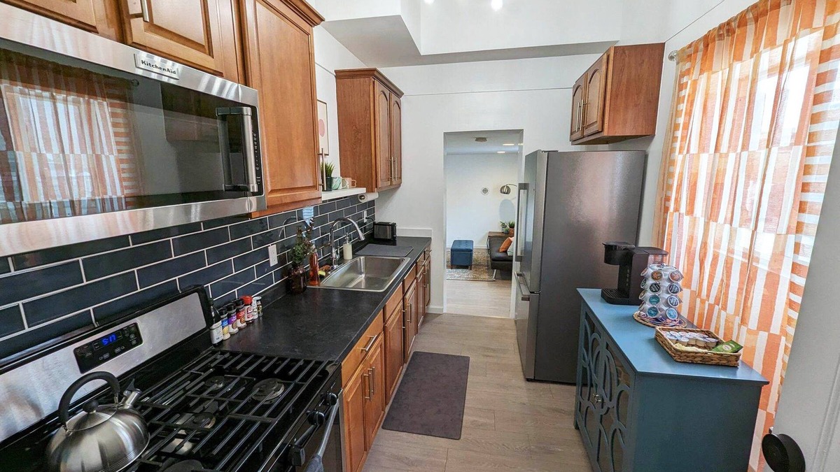 Delaware Apartment | Updated Downtown Apartment in Delaware, Ohio