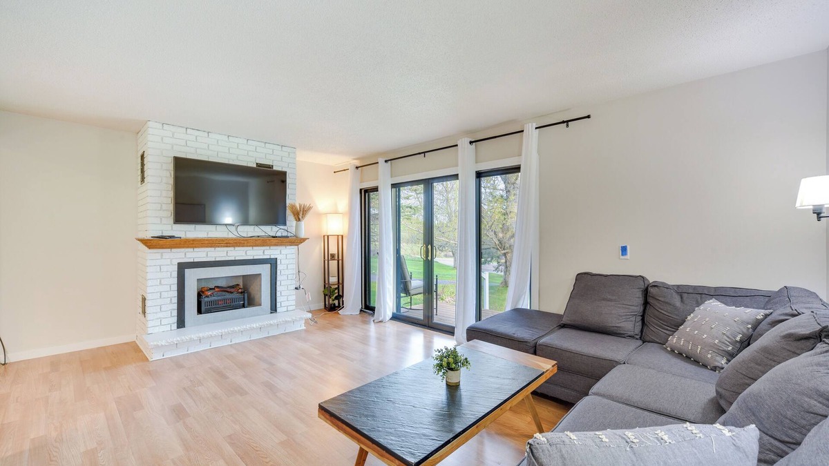 Hermantown House | Updated Hermantown Vacation Rental 6 Mi to Duluth!