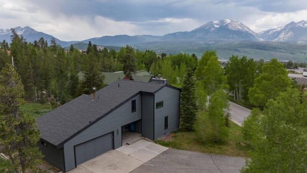 Dillon House | Updated Home in Downtown Dillon Private Hot Tub,