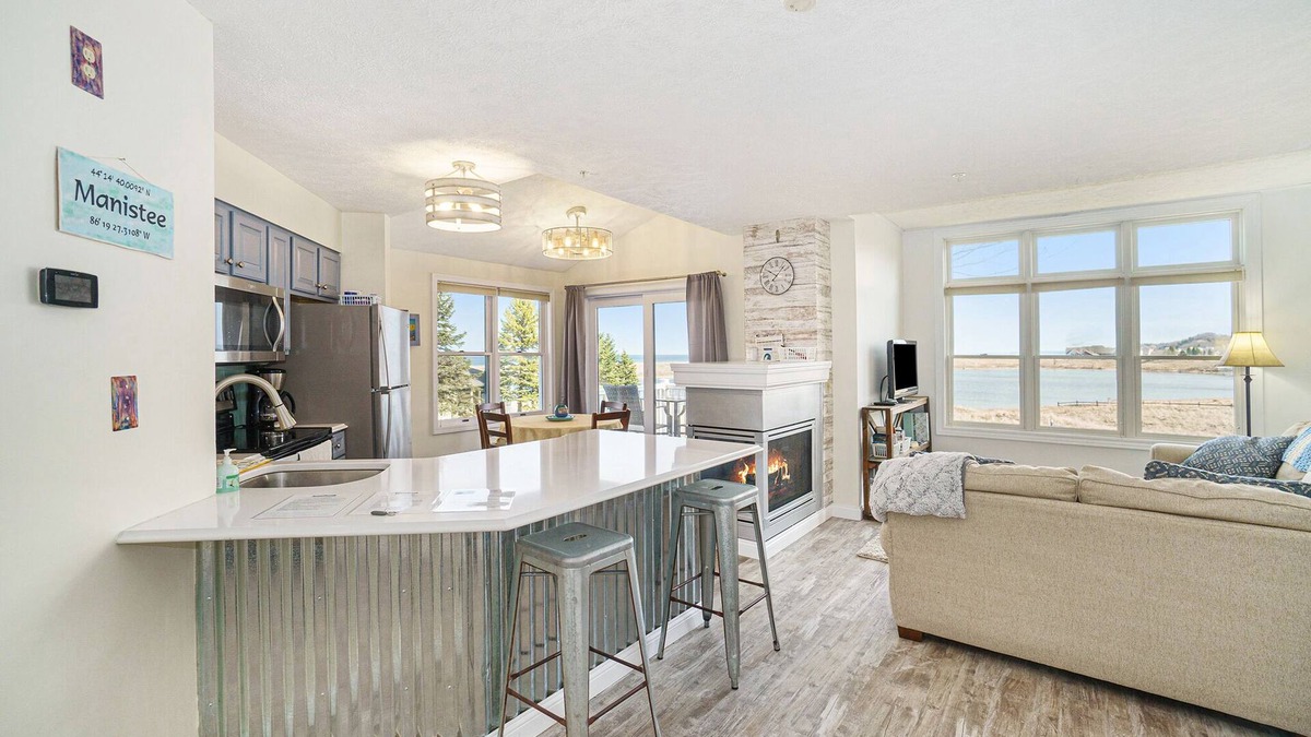 Manistee Condo | Updated, LK MI View - Pet Friendly!
