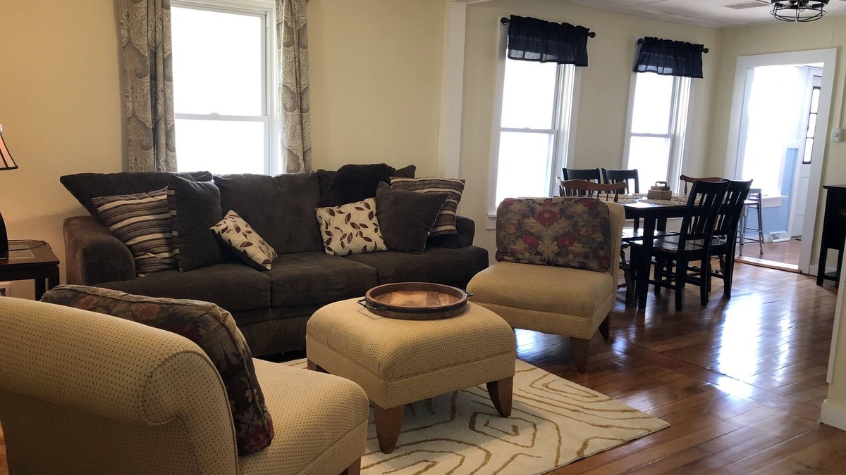 Weirs Beach House | Updated Quaint Cottage Steps to Weirs Beach Boardwalk, Eats & Fun!