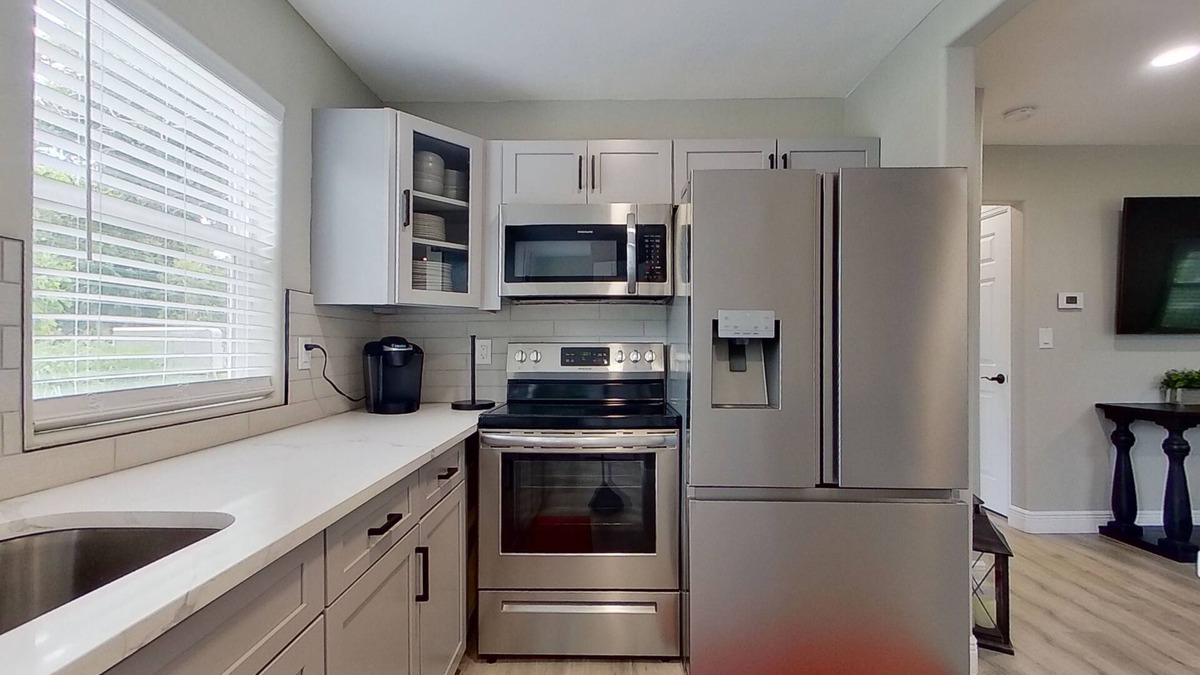 Bokeelia Cottage | Updated, single-story cottage with great deck & large yard - 1 mile to town
