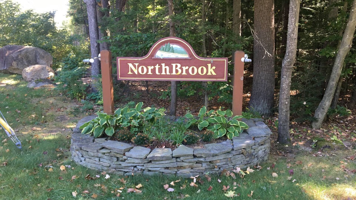 North Conway Condo | Updated Spacious Condo in the heart of North Conway with in room AC units