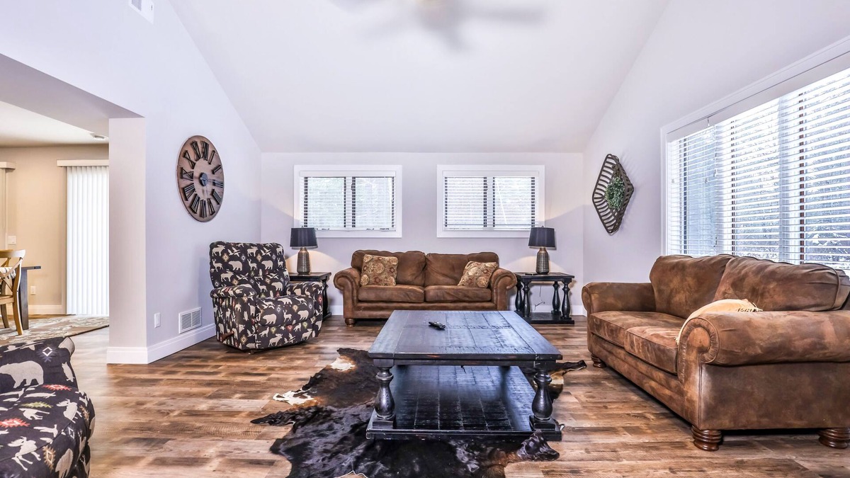 Manitowish Waters Cabin | Updated, tree-lined home on the snowmobile trail with gas fireplace & firepit