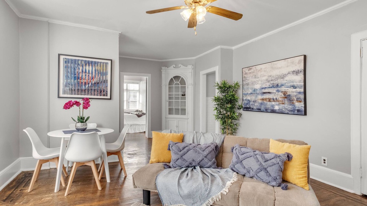 West Philadelphia Apartment | Upenn/Drexel Lovely 2BR Apt