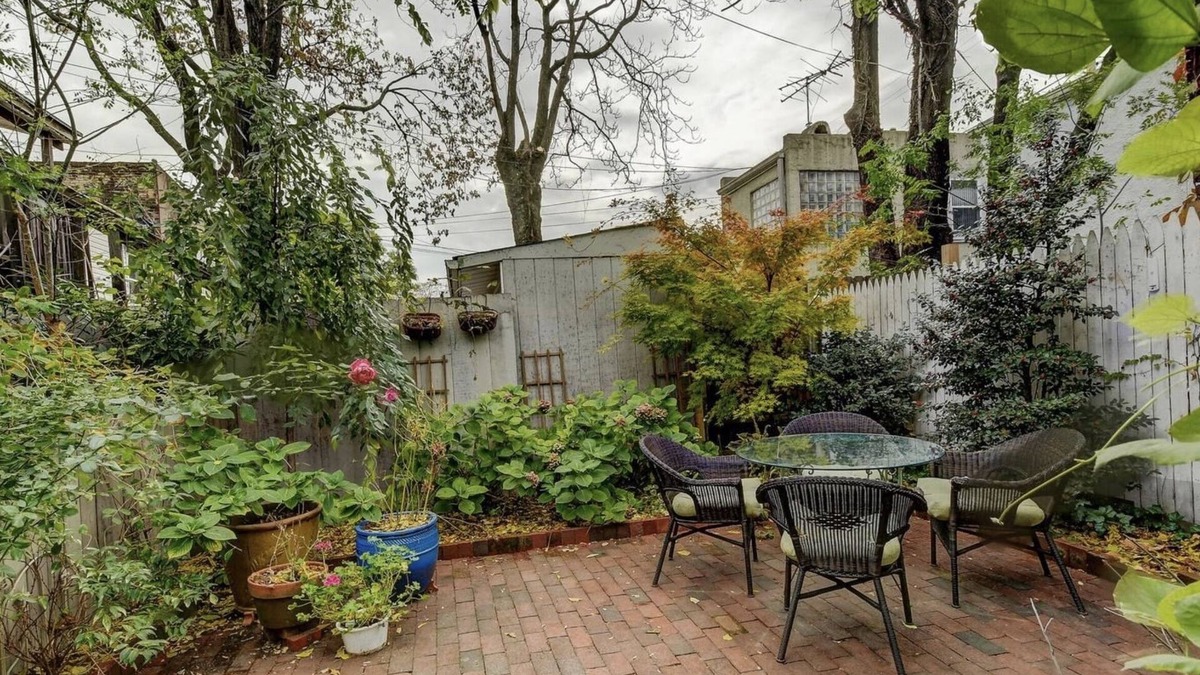 Fells Point House | Upgraded Historic Home in Fell’s Point