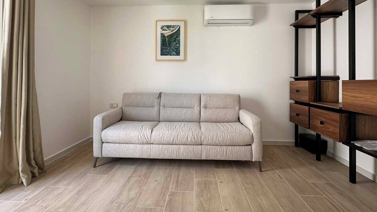 Centar House | Uphill 2 BDR Ap With Sea View
